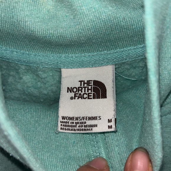 The North Face Women's Sweatshirt - Picture 4 of 8